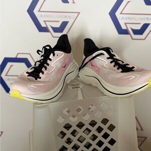 Hoka Women's Clifton 10 Running Shoes size 7.5 B